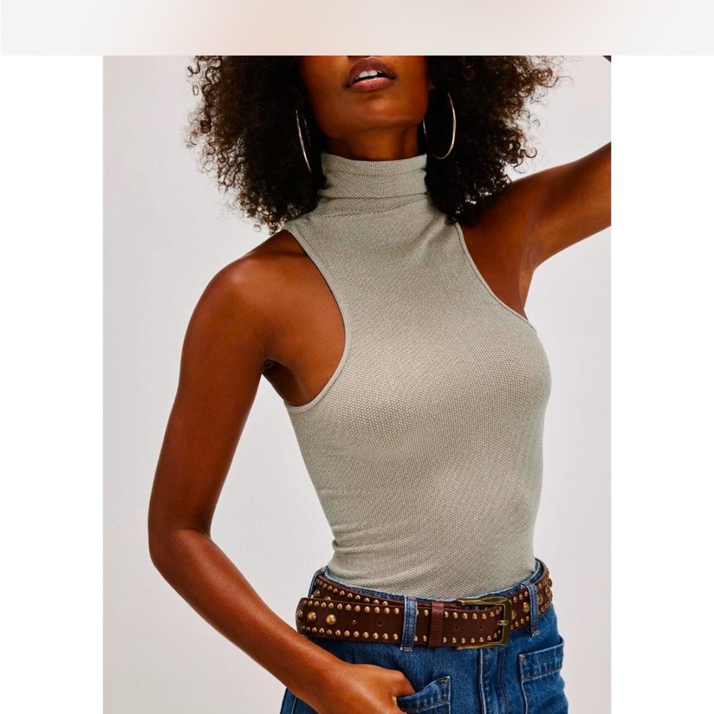 NWT Free People Always‎ Ready Seamless Turtleneck Tank - Picture 2 of 4